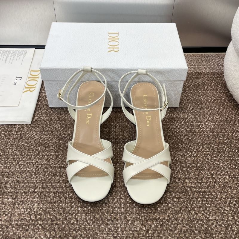 ch**an D*or sandals